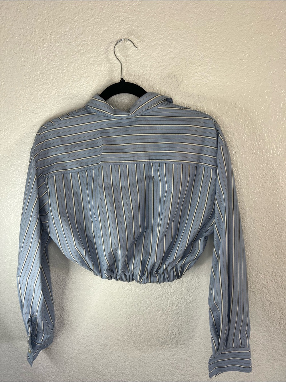 BDG Blue and White Striped Cropped Button-Up - Picture 3 of 4